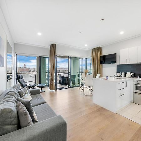 Exquisite Sun Soaked Corner Apartment Auckland Dış mekan fotoğraf